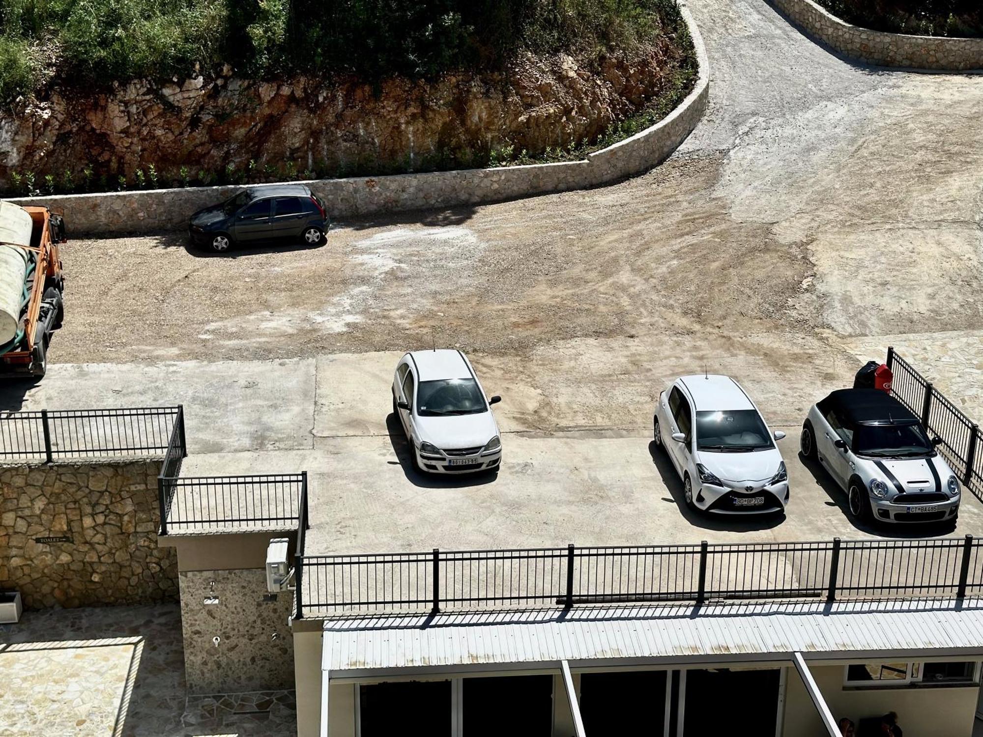 Akhdar Apartments Utjeha Luaran gambar