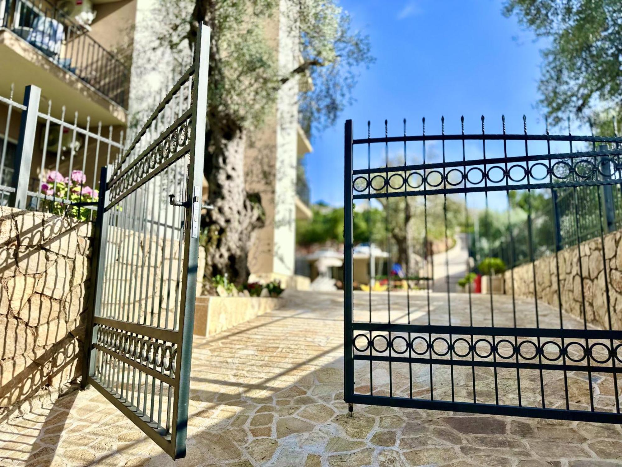 Akhdar Apartments Utjeha Luaran gambar