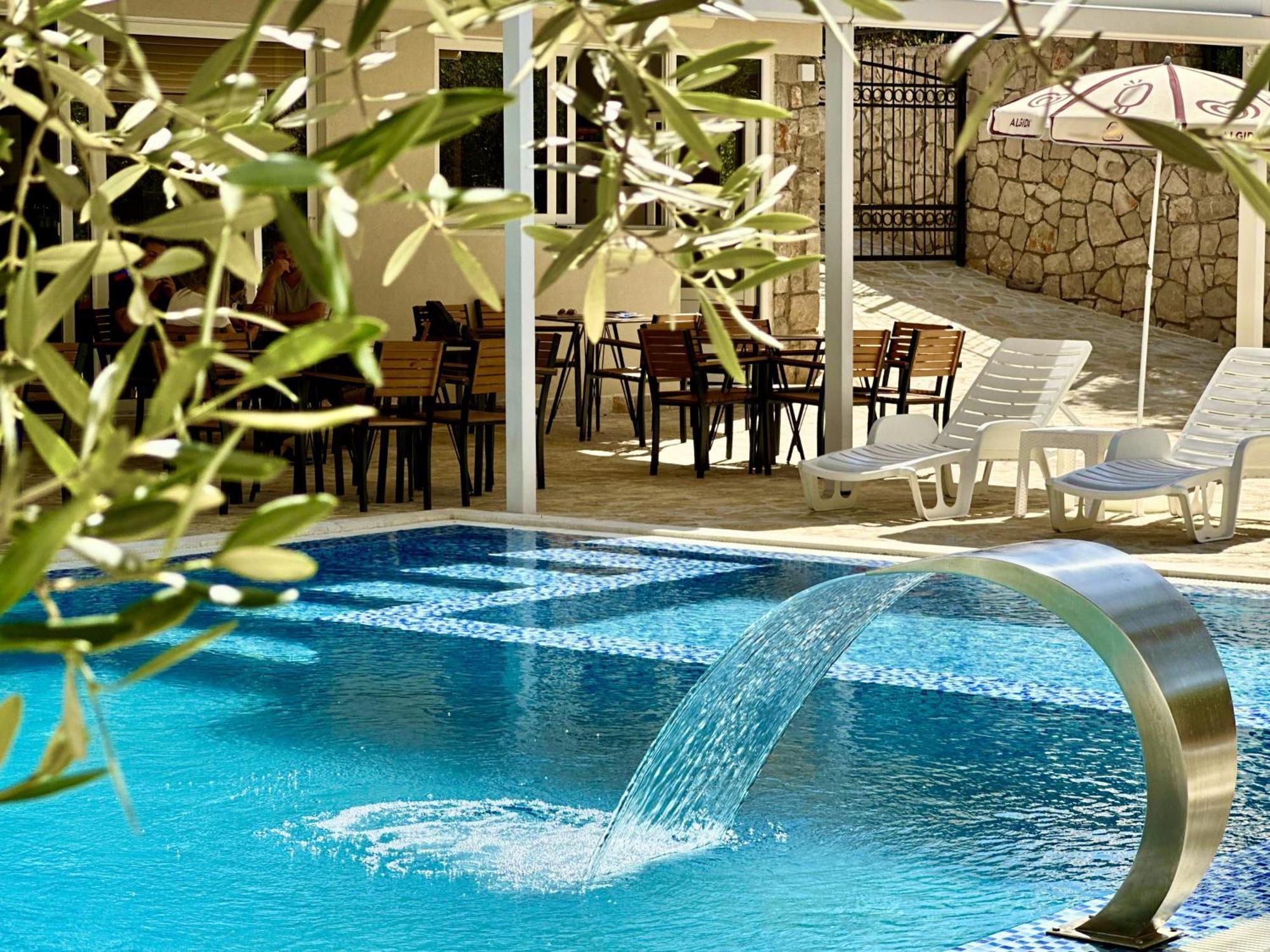 Akhdar Apartments Utjeha Luaran gambar